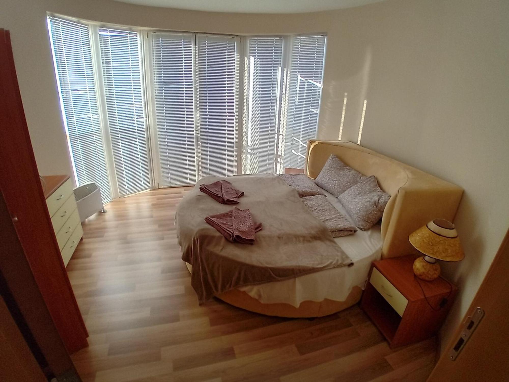 Sa Services Private Apartments, Eagle Rock Complex Beli Iskar Buitenkant foto
