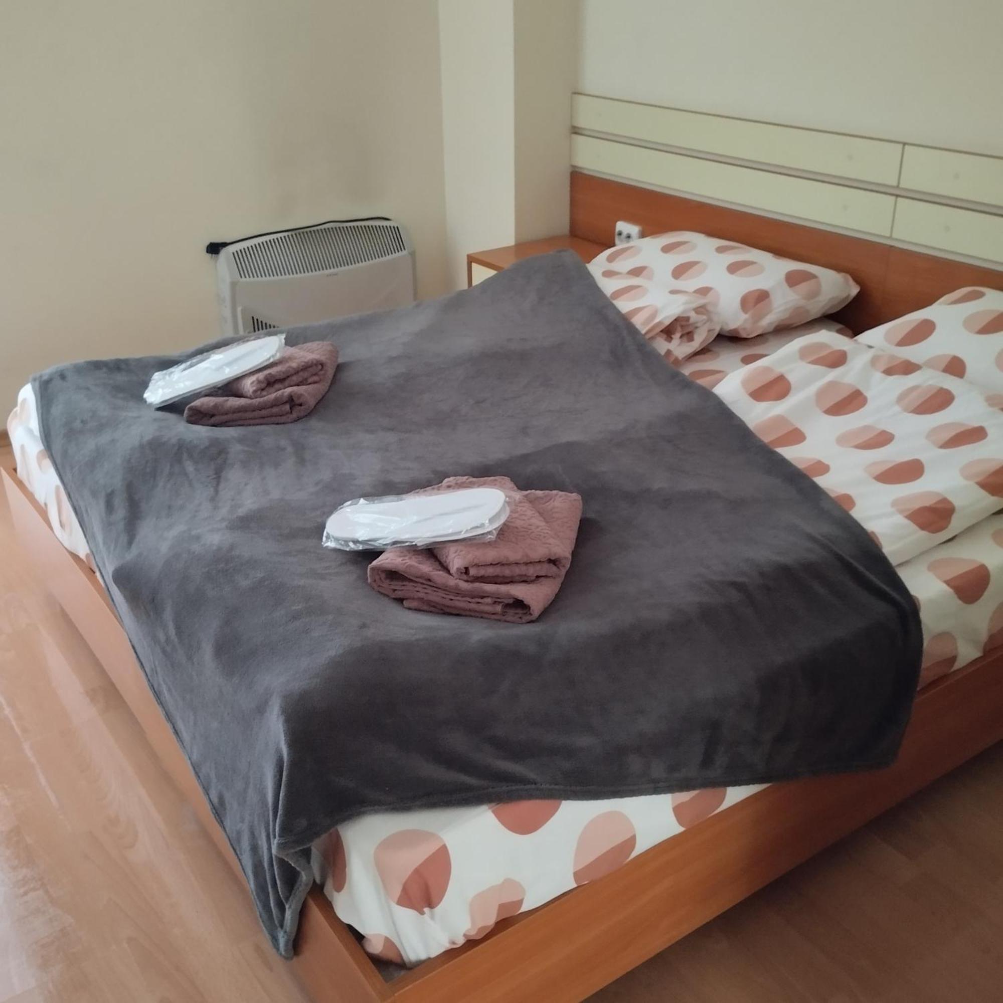 Sa Services Private Apartments, Eagle Rock Complex Beli Iskar Buitenkant foto